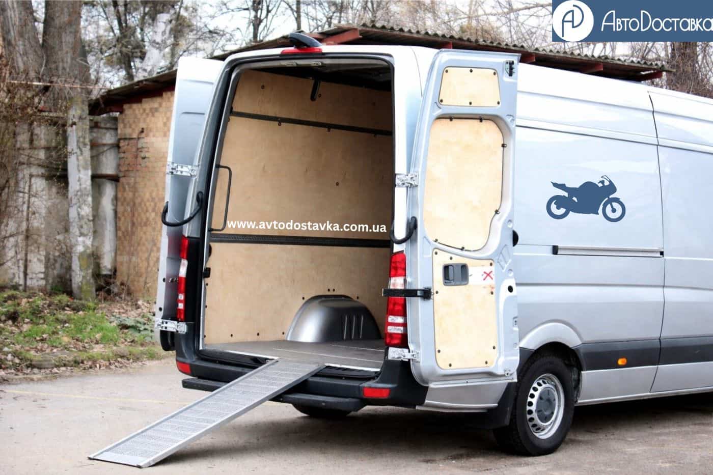 Эвакуатор для мотоциклов Одесса фотография